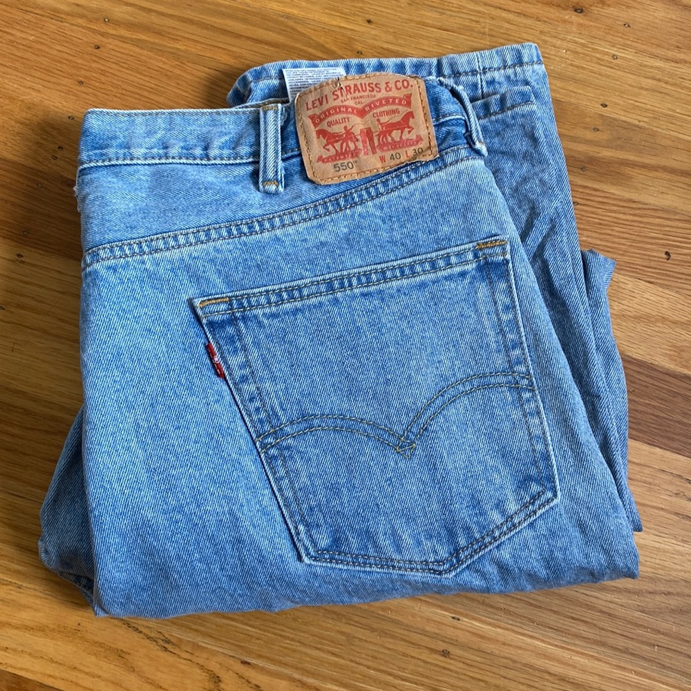 Mens Levi’s 550